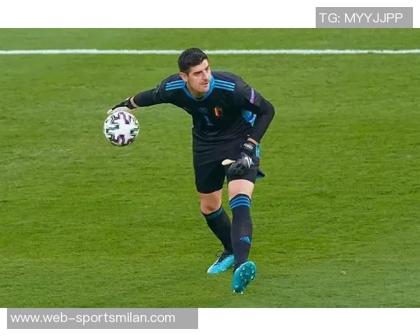 特德斯科回应与库尔图瓦冲突称战术理念多样化已表达清楚 特德斯科回应与库尔图瓦冲突称战术理念多样化已表达清楚